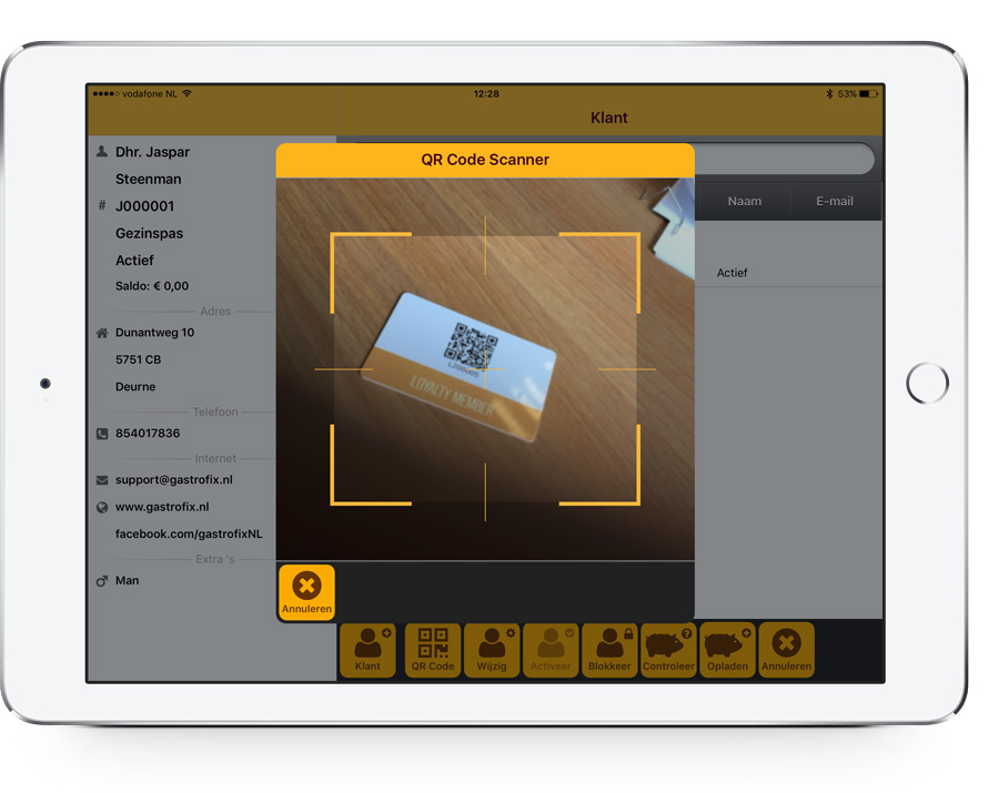 ipad-klanten-qrzoeken.jpg